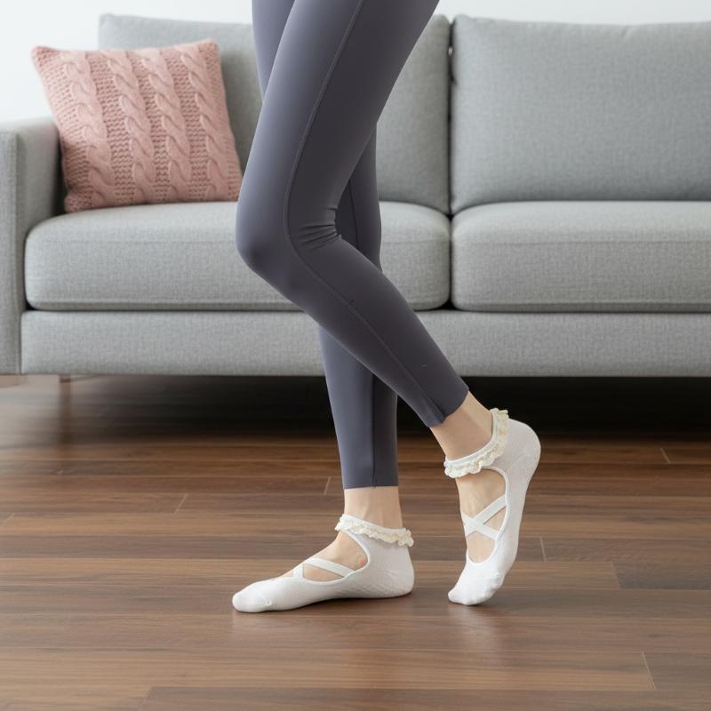 1 คู่ ถุงเท้าพิลาทิสลายลูกไม้ส - Pilates & Yoga Vida บทวิจารณ์และราคา